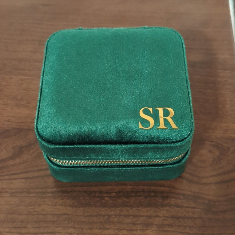 Green Velvet Jewelry Box
